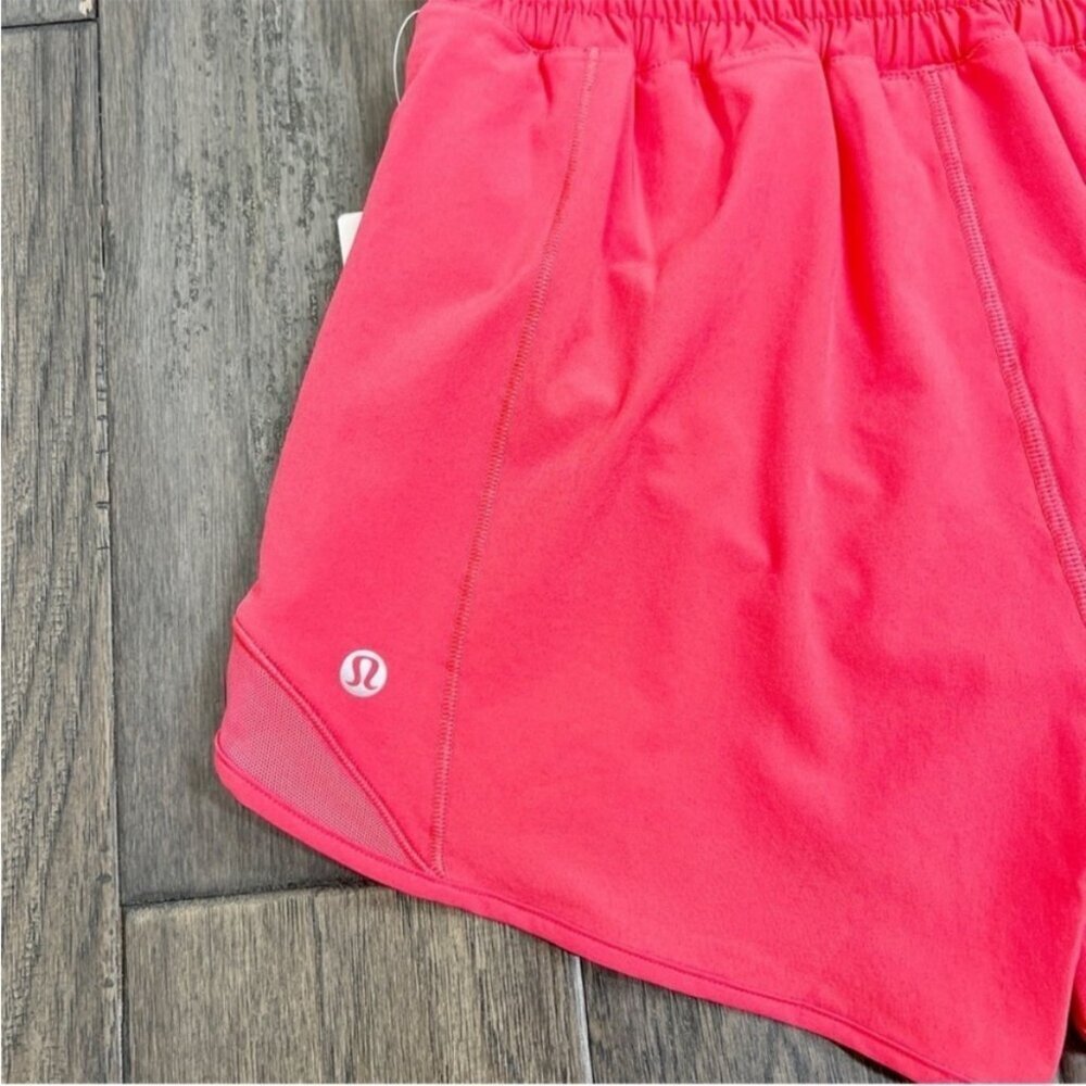 Lululemon NWT Hotty Hot Short *High-Rise Long 4" Glaze Pink - Picture 5 of 9